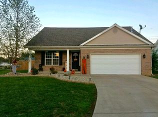 11431 Kestrel Ct, Evansville, IN 47725