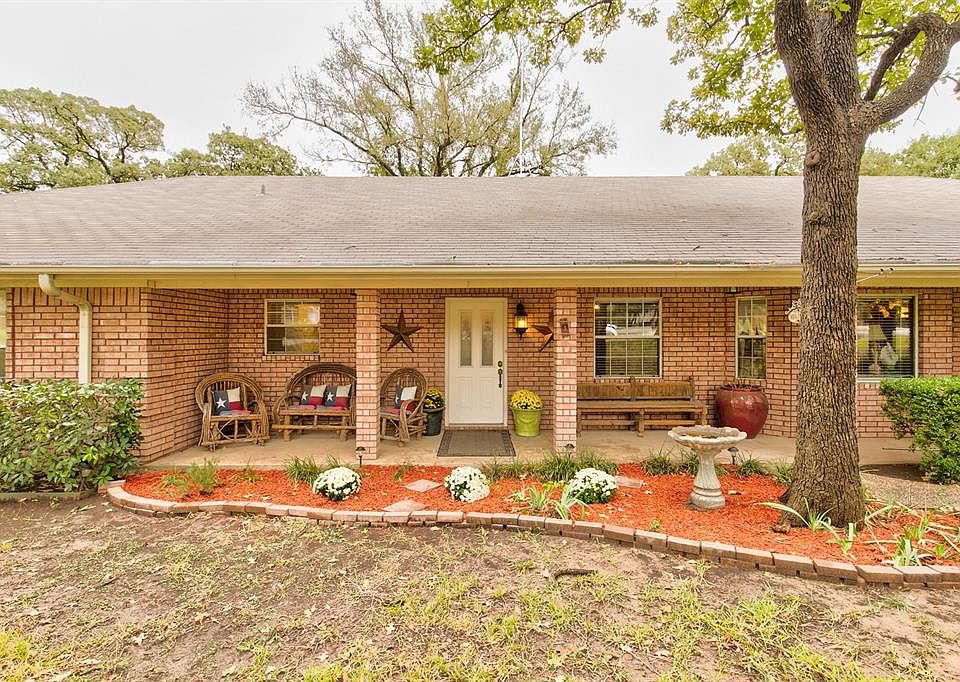 1st image of 113 Mariah Dr