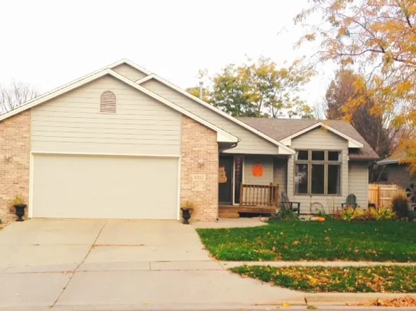 1012 N Vail Cir, Sioux Falls, SD 57110