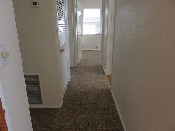 5th image of 1284 Bel Aire Dr