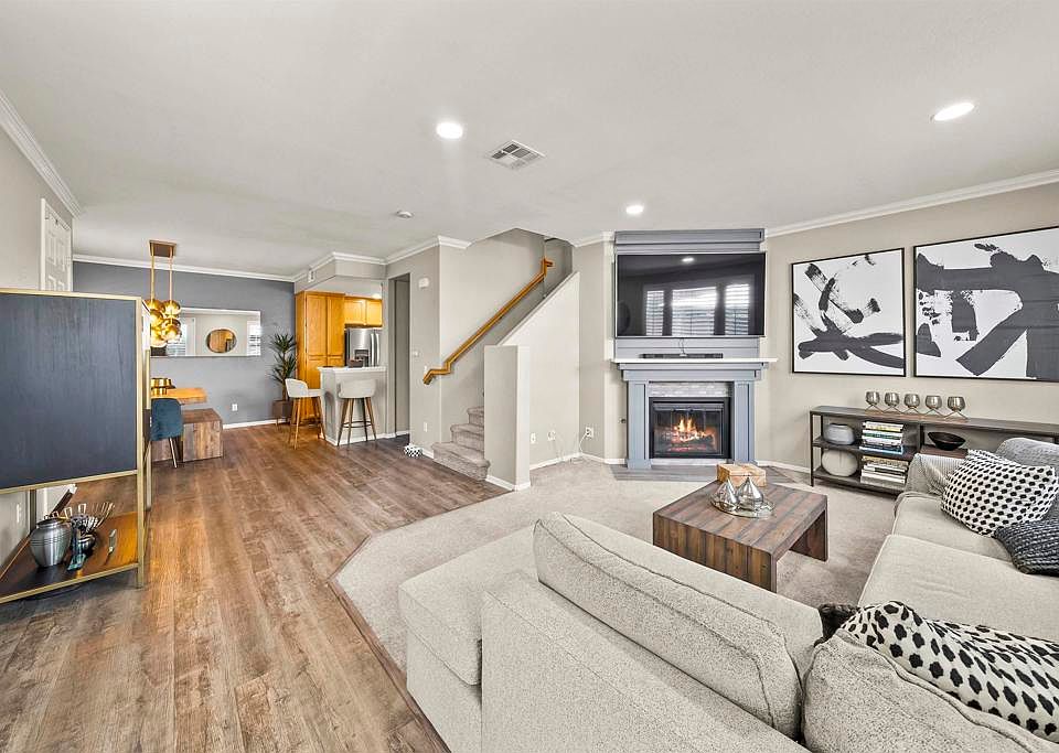 1st image of 1368 Normandy Dr