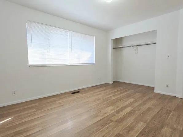 8408 S Foxbridge Cir W #8412, Midvale, UT 84047