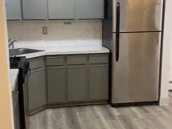 3rd image of 1477 Longfellow Ave #1