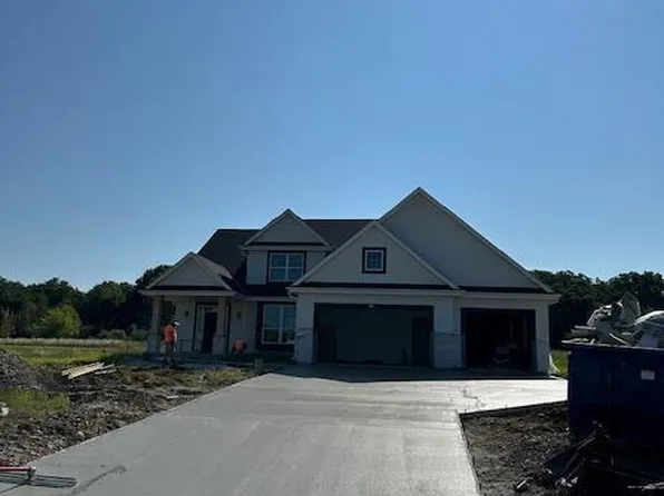 590 Wickland WAY, Colgate, WI 53017