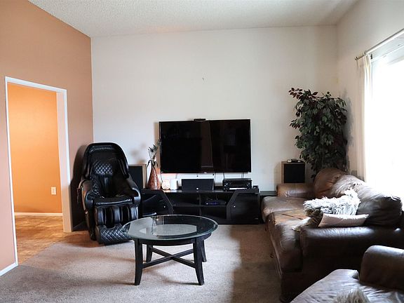 4th image of 11101 W Palmeras Dr