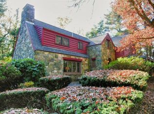 11 Bretton Rd, Dover, MA 02030