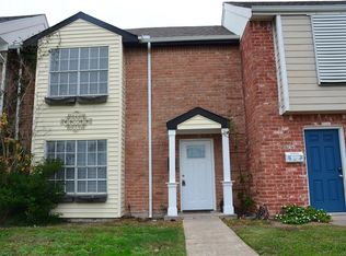 1905 Back Bay Dr, Galveston, TX 77551