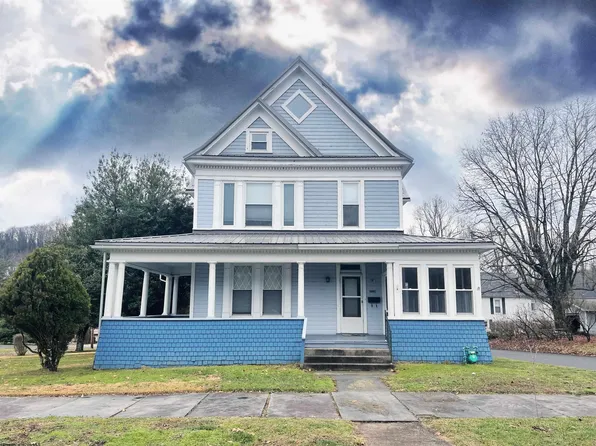 224 McGraw Ave, Grafton, WV 26354