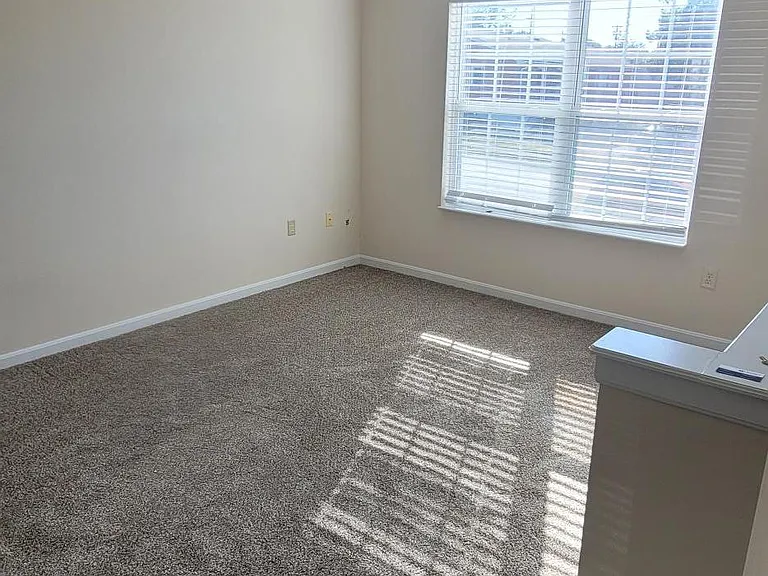 2938 Donjoy Dr — Photo 13