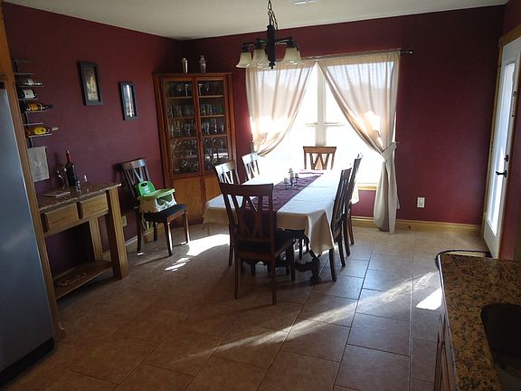 3rd image of 24 NE Summerwood Dr
