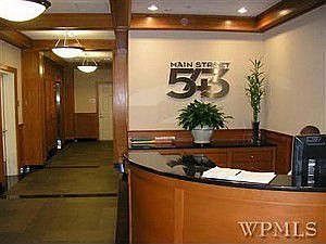 Entrance and concierge desk