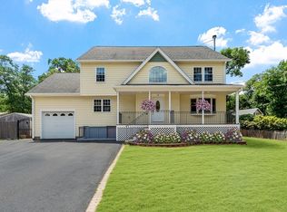 38 Fairmeadow Rd, Wilmington, MA 01887