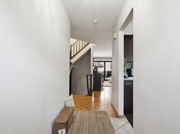 272 Hudson Ct, Southampton, PA 18966