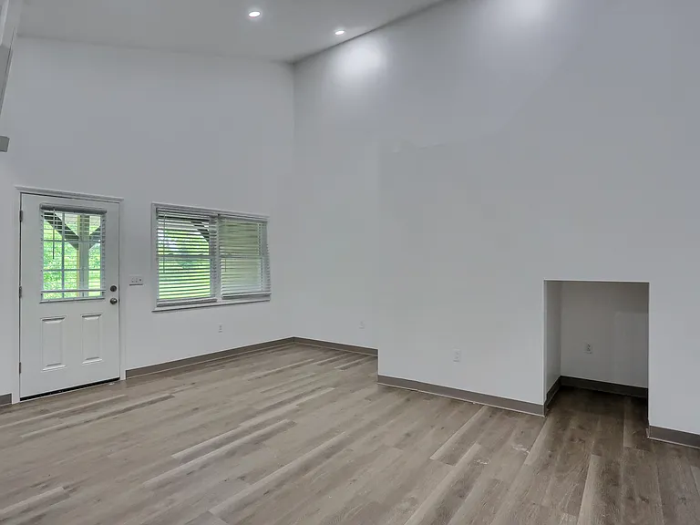 124 Kathleen Dr #6 — Photo 18