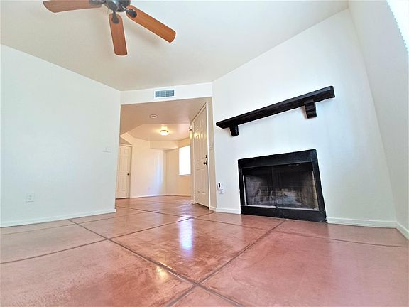 2nd image of 2721 N Flanwill Blvd