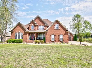 816 Furman Dr, Murfreesboro, TN 37129
