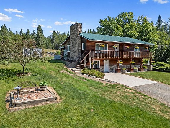 3rd image of 1381 Little Twin Lakes Rd