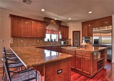 Gorgeous Gourmet Kitchen