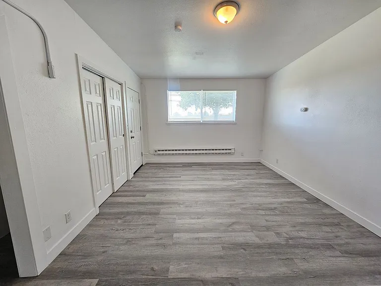 6379 Arnold Dr NE — Photo 4