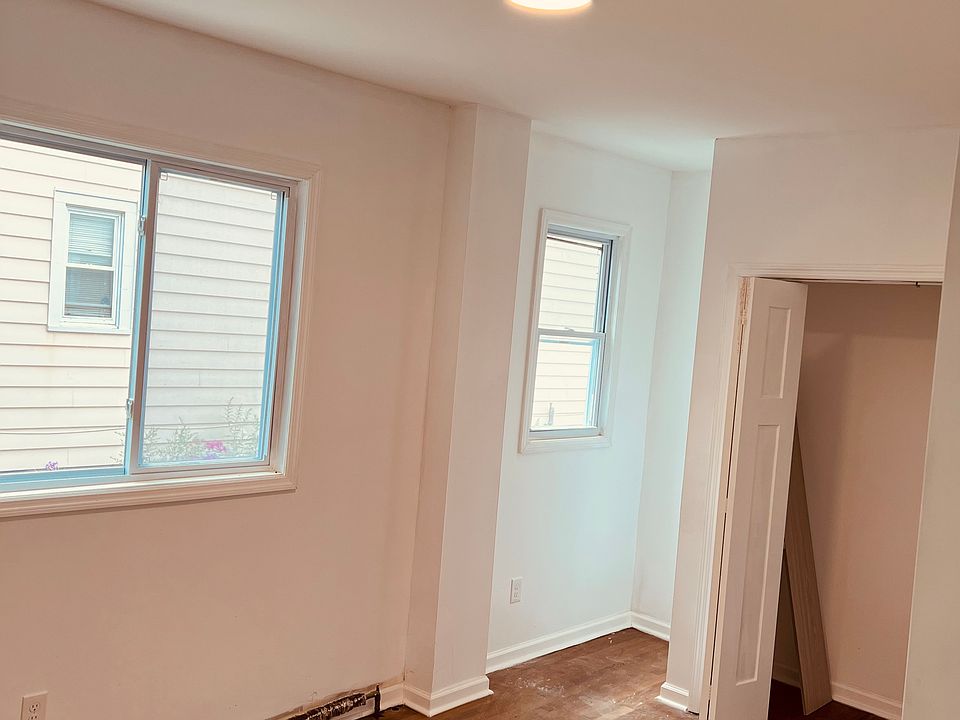 2nd image of 281 Myrtle Ave