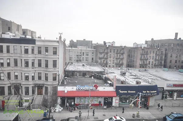 Rented by Bohemia Realty Group | media 19