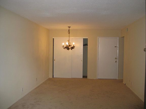 4th image of 1855 Poplar Woods Cir W APT 303