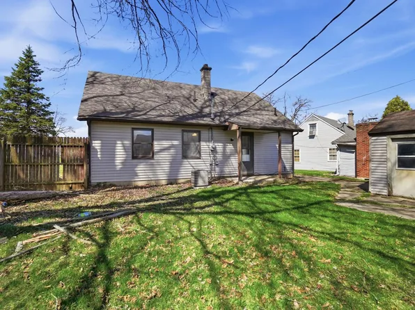 1835 Sweetbriar Ln, Springfield, OH 45505