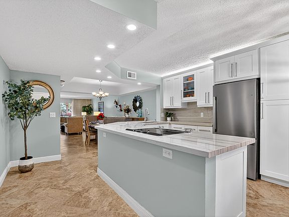 4th image of 23345 Carolwood Lane #205