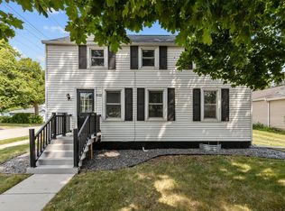 402 E Harding Dr, Appleton, WI 54915
