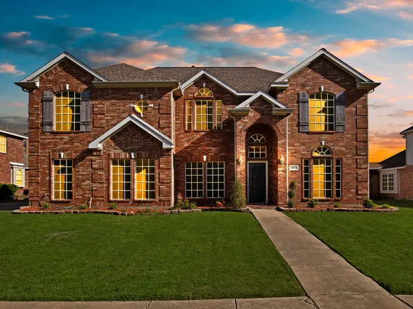 2807 Gillespie Ln, Grand Prairie, TX 75052