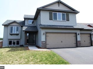 10 Meadowlark Dr, Hudson, WI 54016