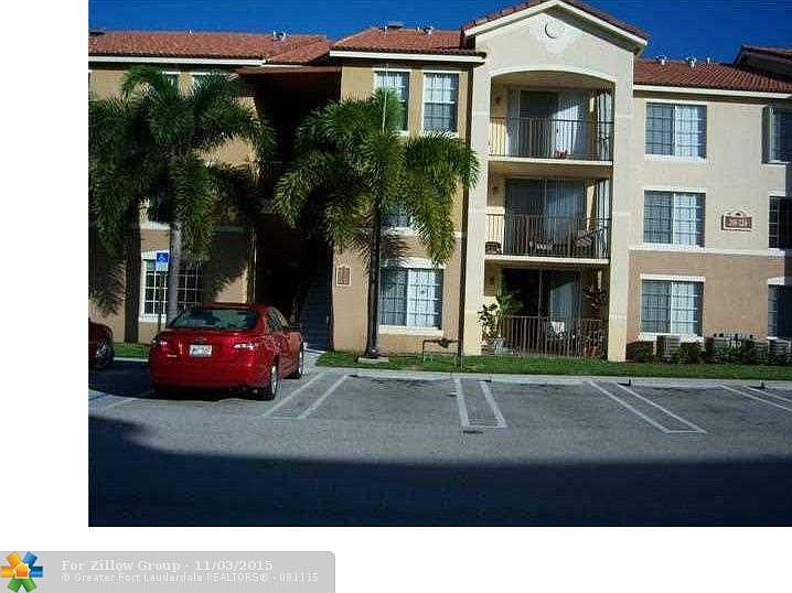 1st image of 617 Villa Cir #617