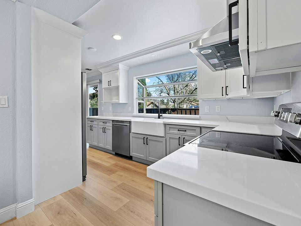 1st image of 1795 Candelero Ct