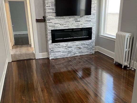 2nd image of 33-35 Fairview St #3