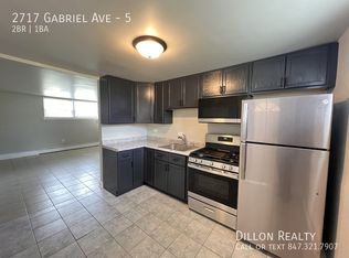 2717 Gabriel Ave APT 5, Zion, IL 60099
