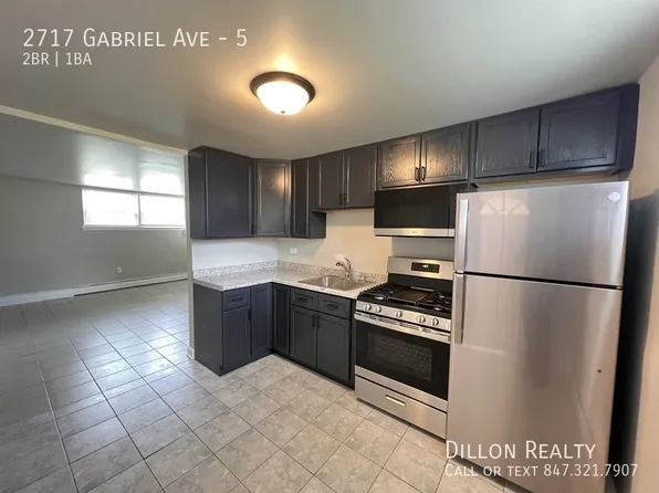 2717 Gabriel Ave APT 5, Zion, IL 60099