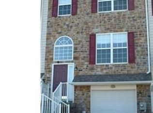 260 Yorktown Ct, Malvern, PA 19355