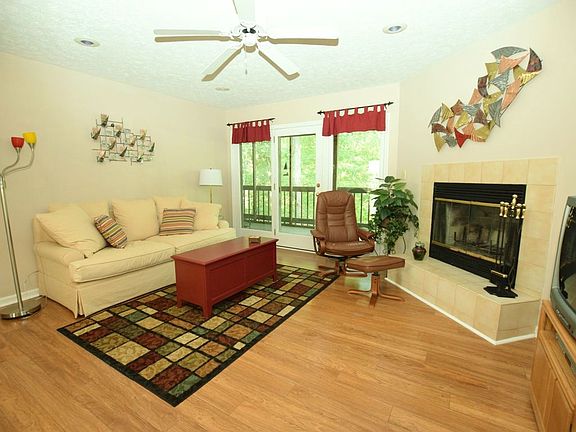 4th image of 9453 S Pointe Retreat Dr