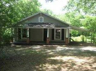 17 Johnston Rd, Griffin, GA 30224