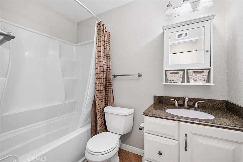 25885 Trabuco Rd — Photo 2