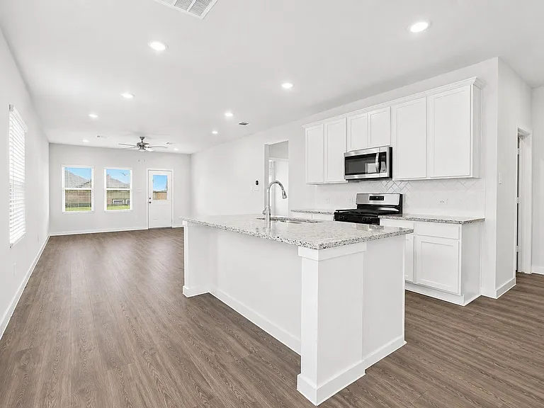 8131 Arrowroot Ln — Photo 13