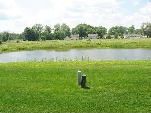 3rd image of 19270 Heiden Dr