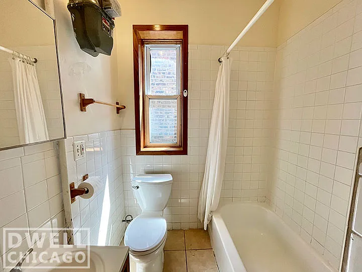1620 W 38th St #2F — Photo 7