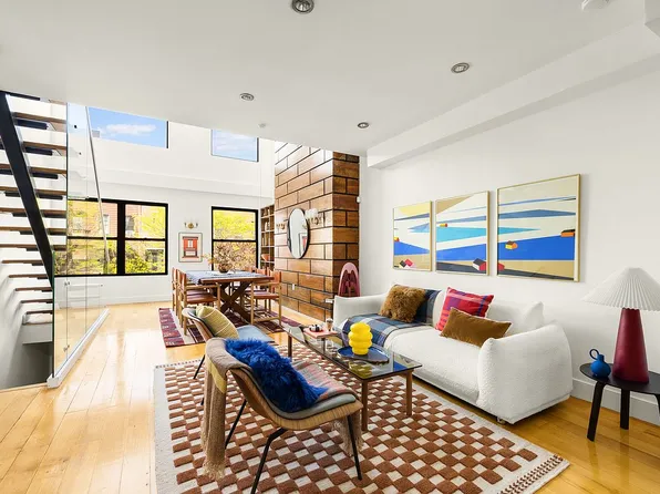 578 Lafayette Ave, Brooklyn, NY 11205