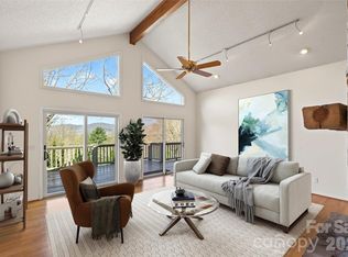 3 Tree Top Pl, Black Mountain, NC 28711