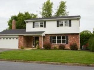 7051 Heather Rd, Macungie, PA 18062