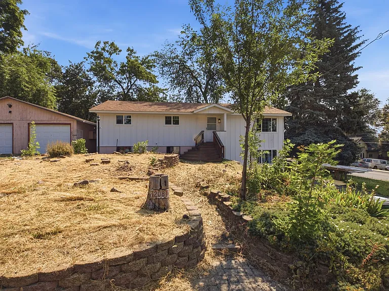 206 Cherry St — Photo 5