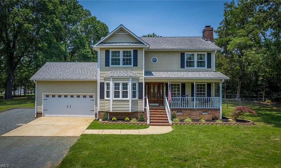 1st image of 2666 White Pine Ln