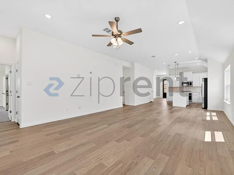 949 Schuberts Rd — Photo 14
