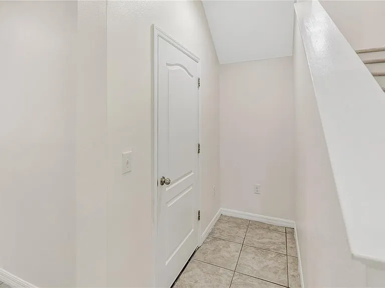11607 Warren Oaks Pl — Photo 15